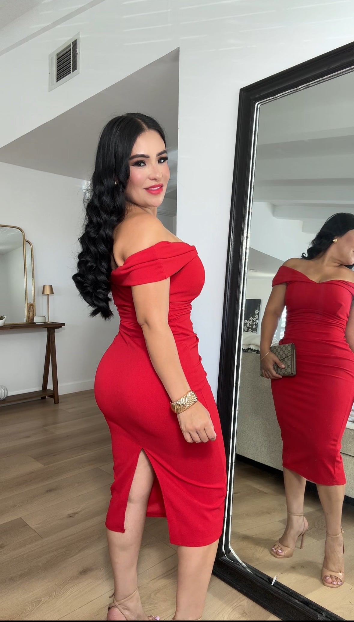 * Sofie “dress” red 7 day exchange