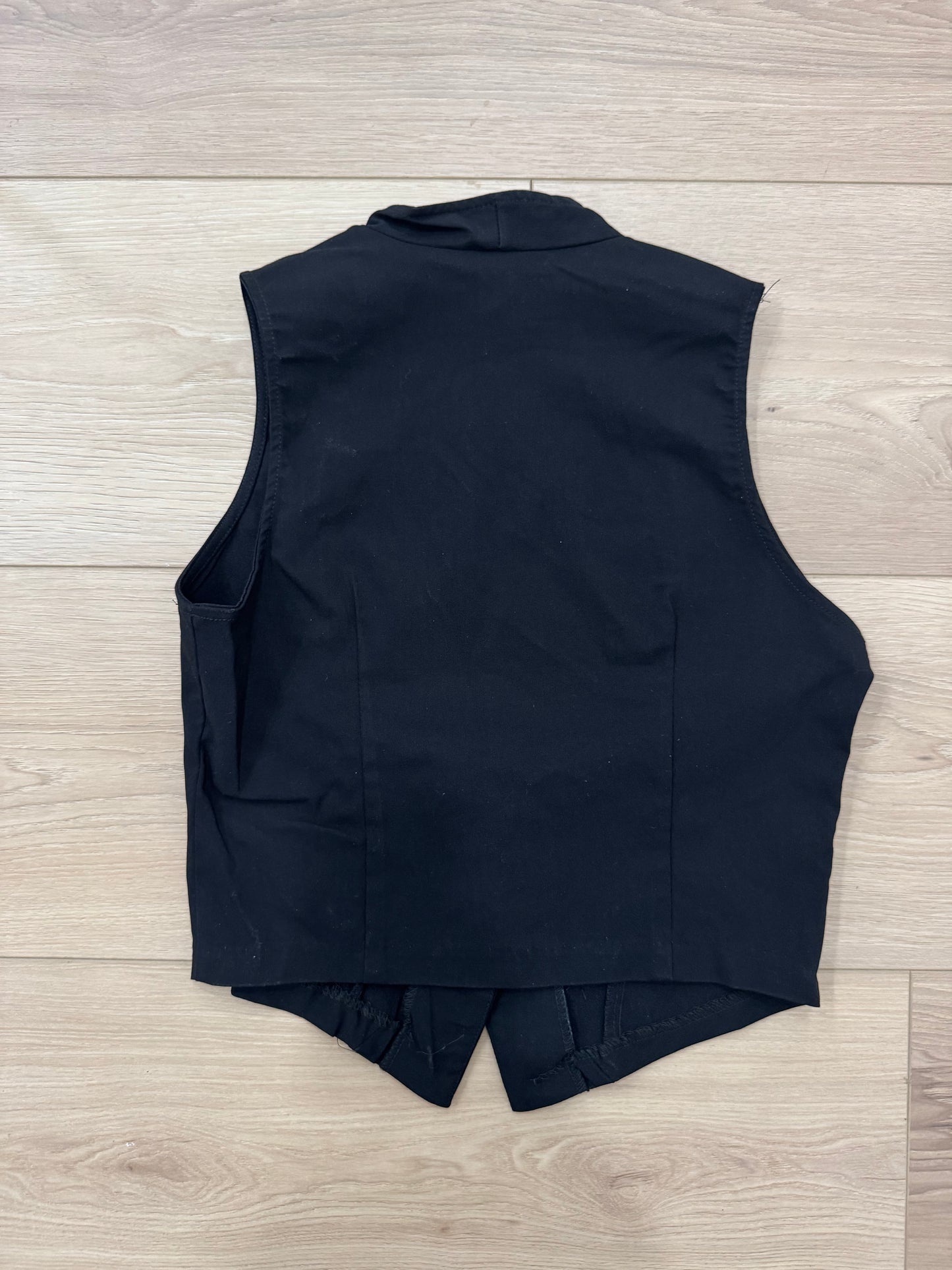 *  A Boss “vest” black