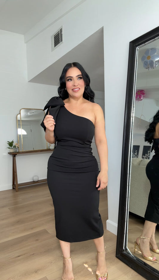 *    Elena “dress” black final sale may 15