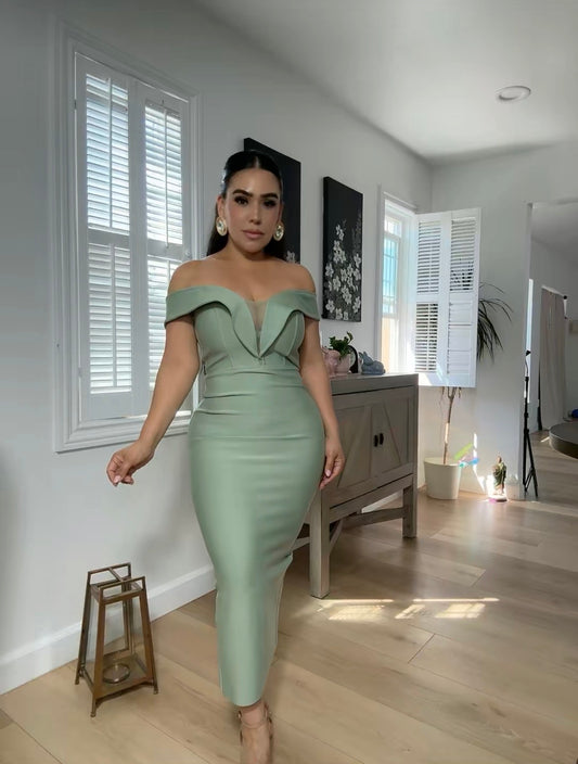 *     Bella  “dress” mint final sale